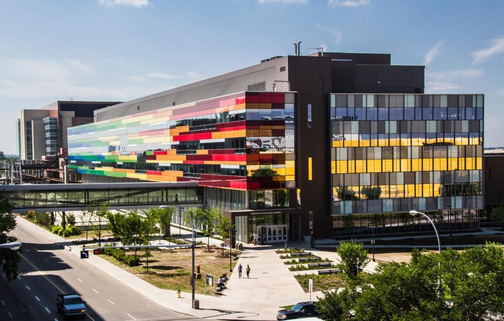 University Of Alberta - Accommodation Edmonton Exterior foto